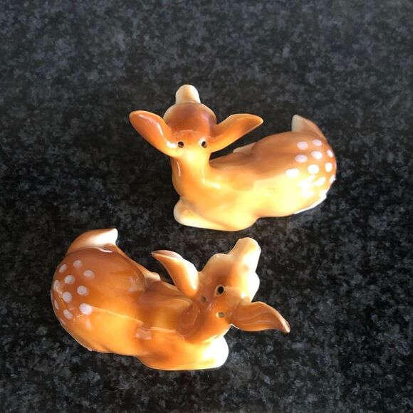 Vintage Spotted Deer Norcrest Salt & Pepper Shakers Set - Picture 4 of 5